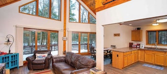 Dog-Friendly, Secluded Cabin in the Woods