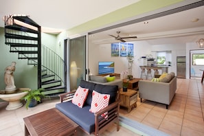 Appartement Premium, bain à remous (One Bedroom Rooftop Terrace with Spa) | Balcon