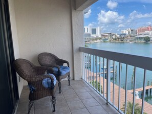 Property grounds - Waterfront condo on Clearwater Beach, 2Bedrooms,2 bath walking distance to beach (Clearwater Beach)