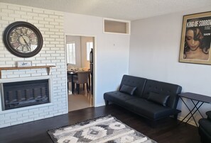 TV, fireplace, foosball, table tennis