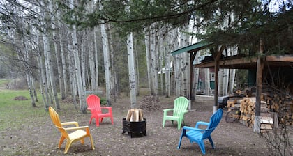 Talo lähellä jäätikkölomia