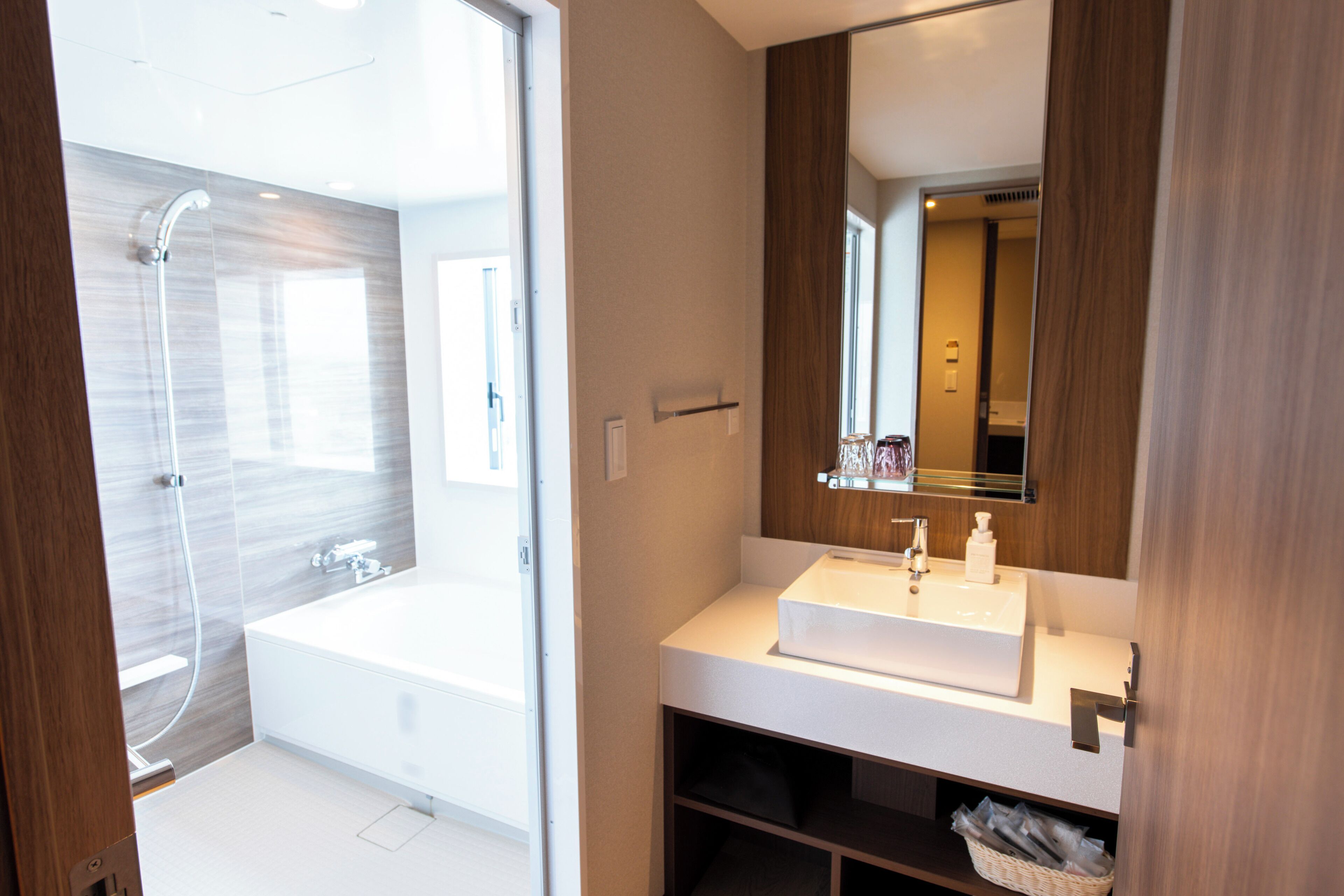 deluxe king double room non smoking | in-room safe, desk, blackout curtains, iron/ironing board