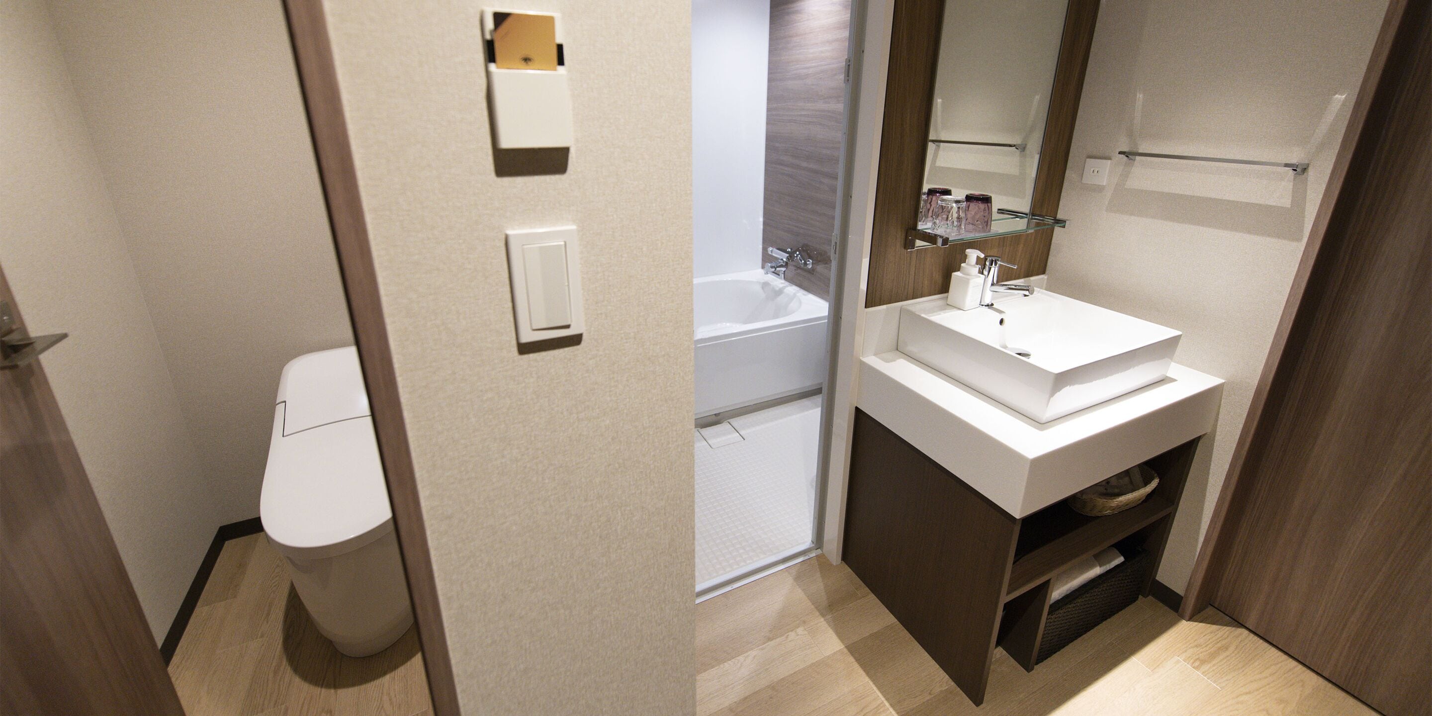 double b room non smoking | bathroom | free toiletries, hair dryer, slippers, bidet