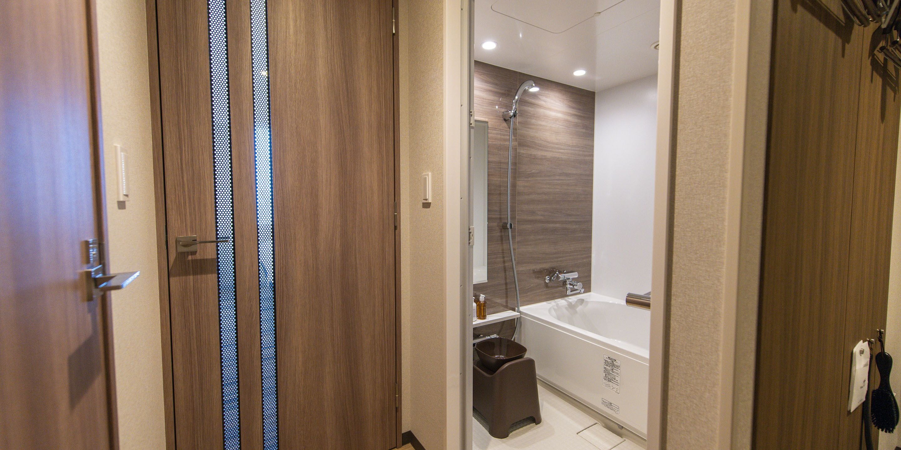 corner twin room a non smoking | bathroom | free toiletries, hair dryer, slippers, bidet