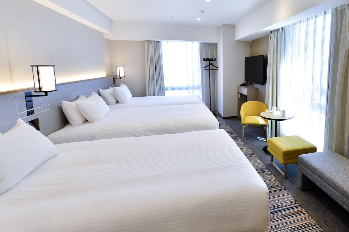 In-room safe, desk, blackout drapes, iron/ironing board (on request)
