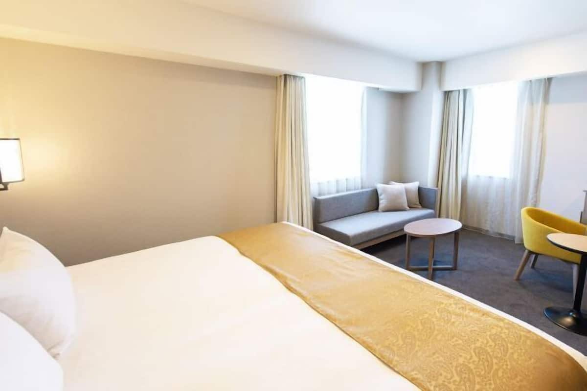 In-room safe, desk, blackout curtains, iron/ironing board