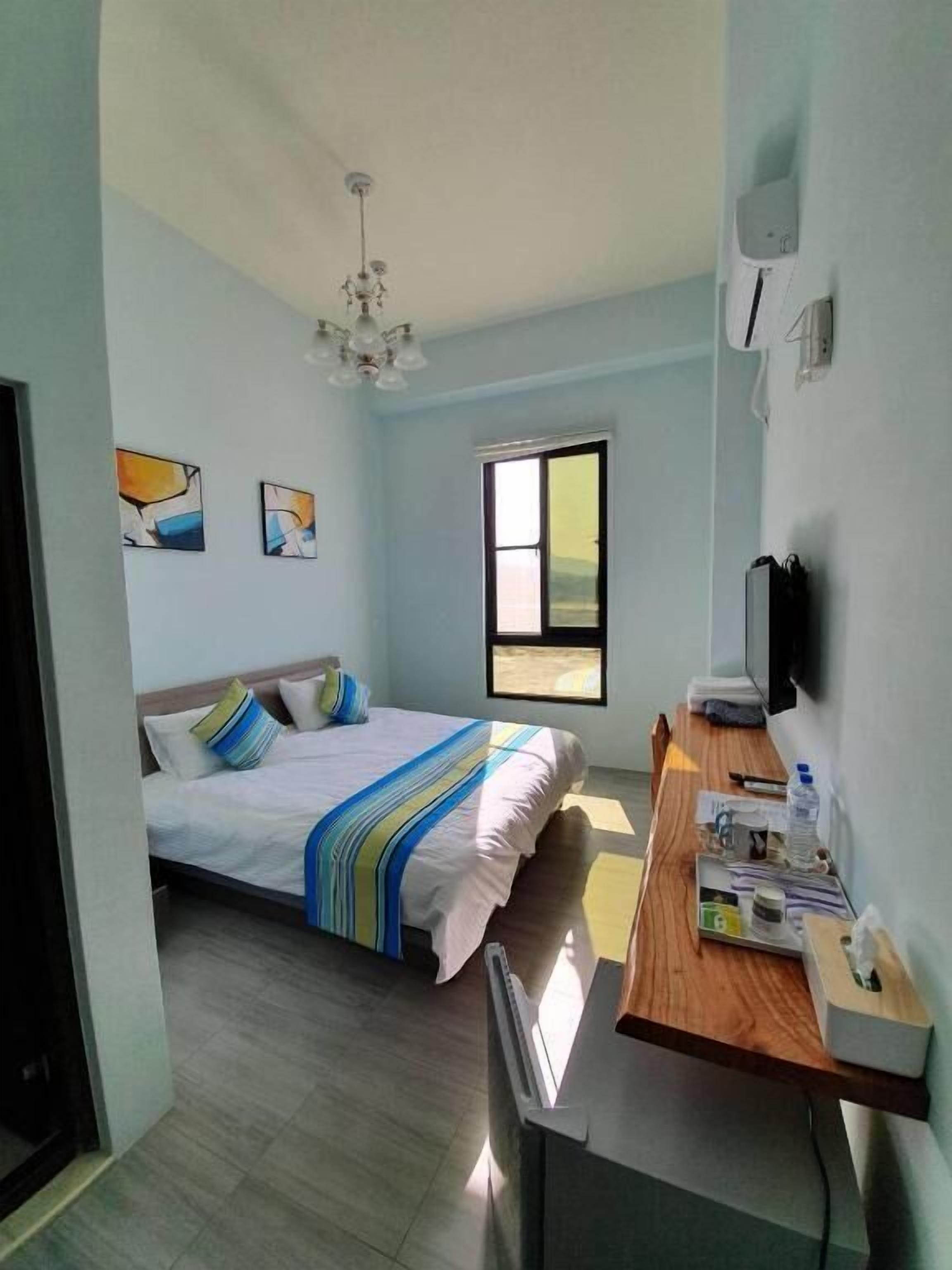 Double Room (A101) | Desk, soundproofing, free WiFi
