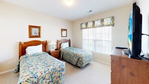 2 bedrooms, WiFi, bed sheets