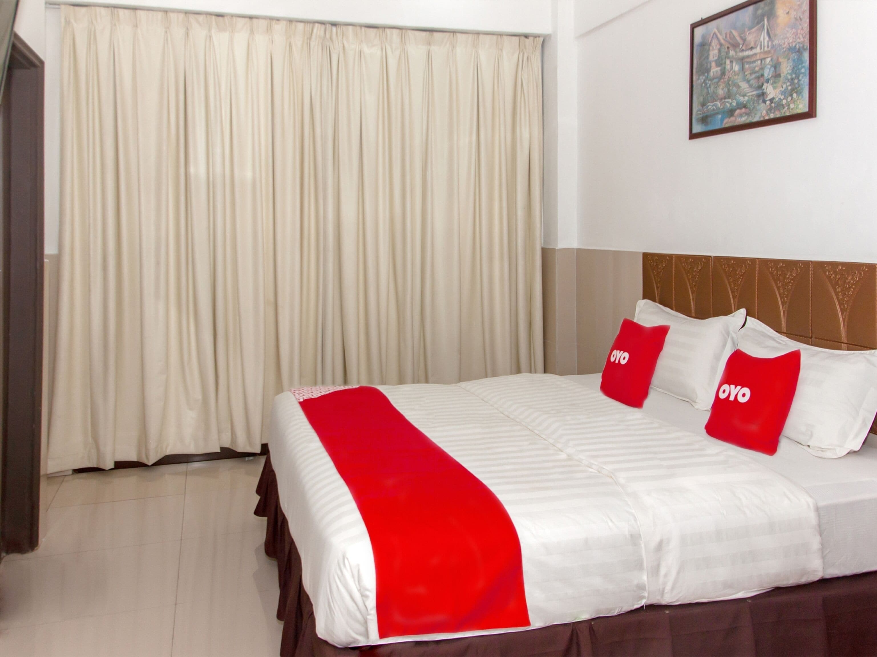 deluxe double room, 1 king bed | free wifi
