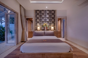 5 chambres, coffres-forts dans les chambres, lit parapluie, Wi-Fi