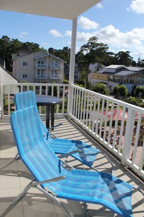 Imagen sin descripción, 2 de 17, botón