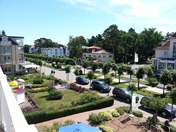 Imagen sin descripción, 1 de 17, botón