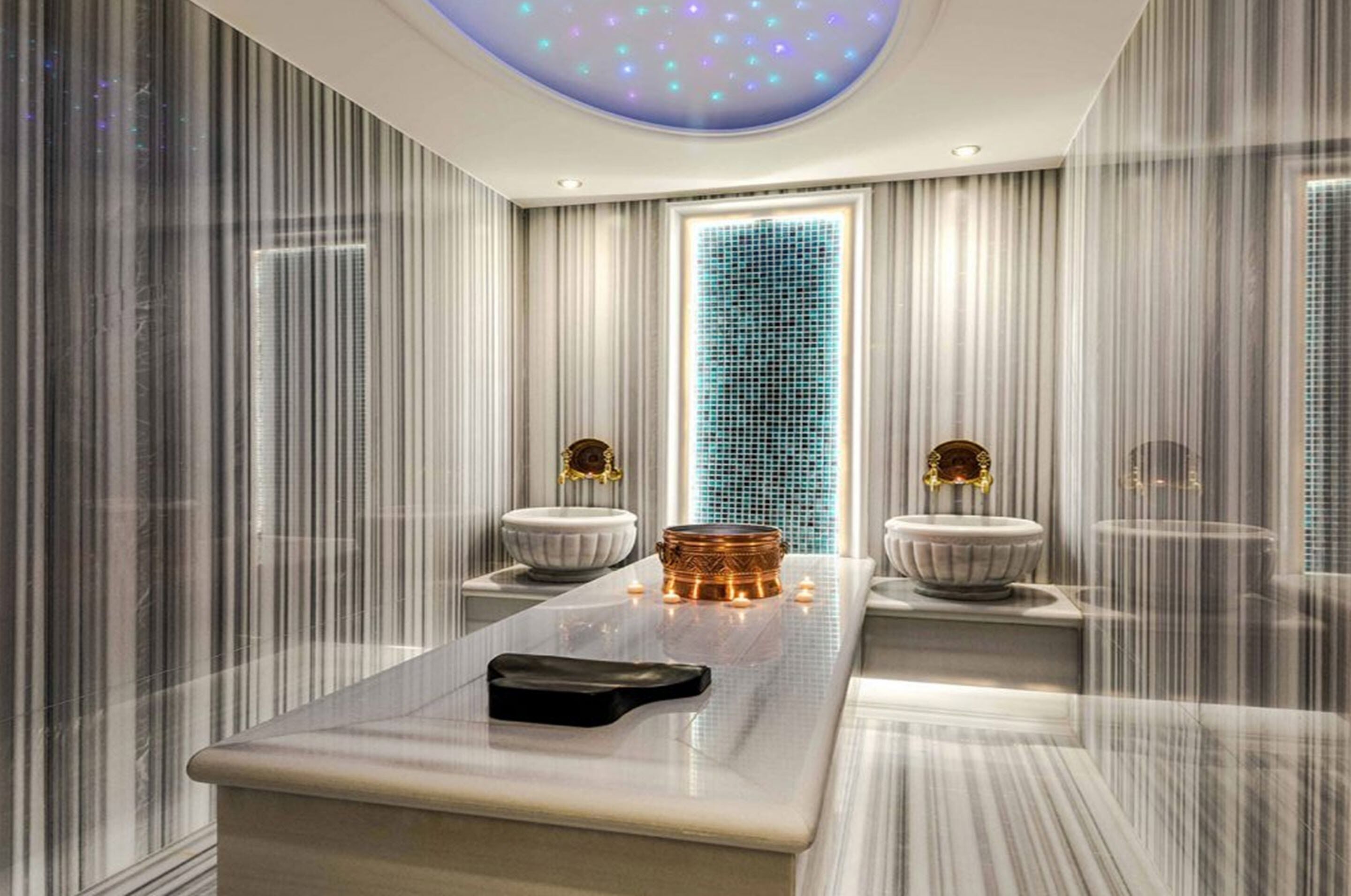 Couples treatment room(s), Swedish massages, prenatal massages