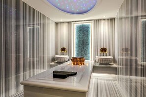 Salas para tratamentos a dois, massagens suecas, massagens pré-natais