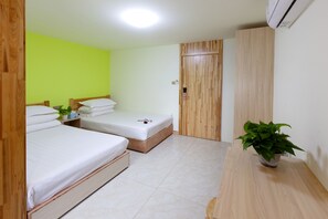 Habitació amb dos llits individuals Deluxe | Wifi gratuïta
