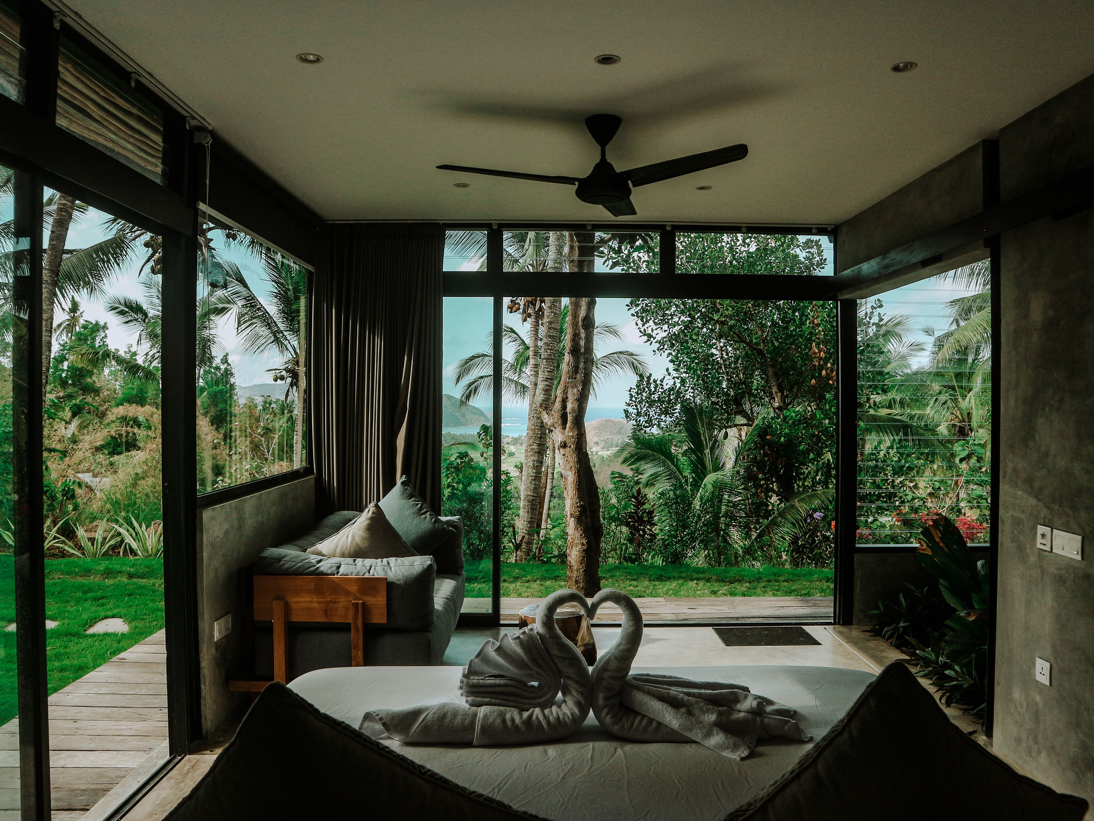 5 soverom, safe på rommet, skrivebord og strykejern/-brett