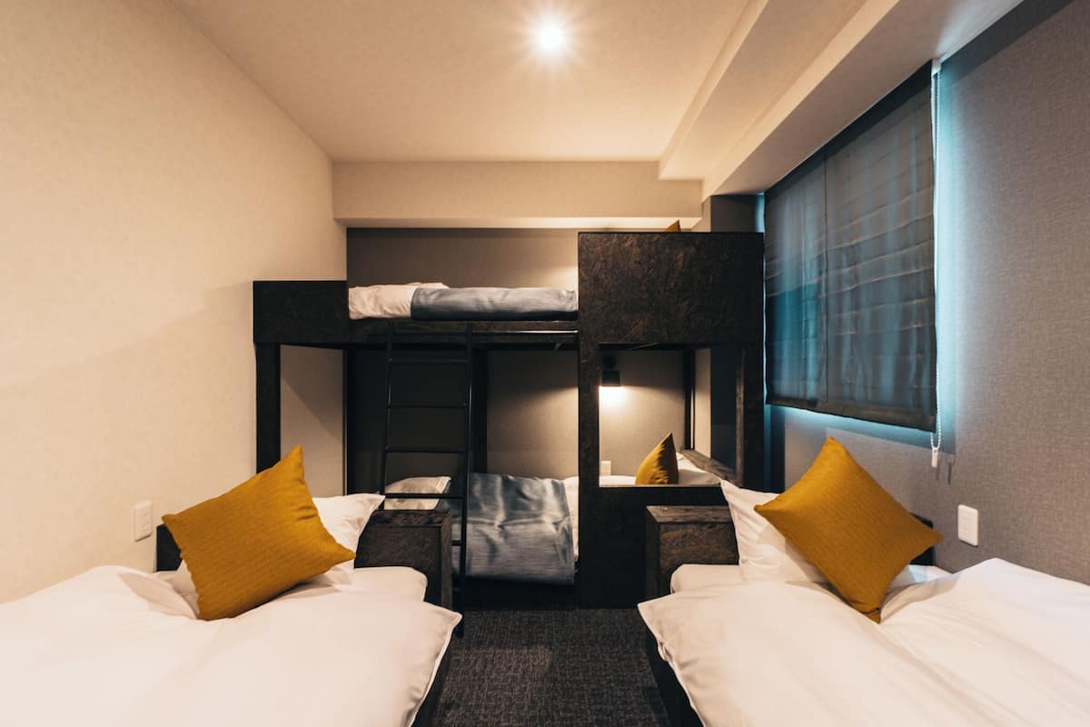 Rideaux occultants, Wi-Fi gratuit, draps fournis