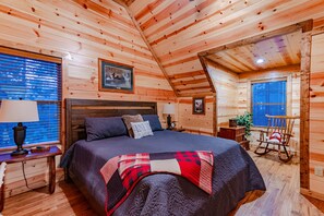 6 bedrooms, Internet, bed sheets, wheelchair access