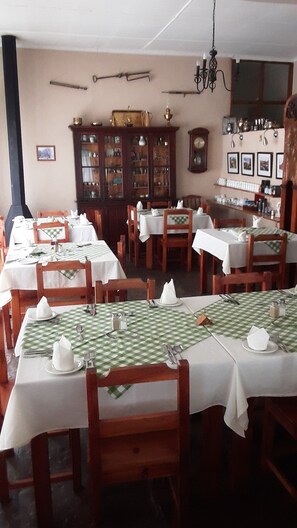 包含每日全套早餐