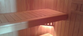 Sunny Holiday House B&B