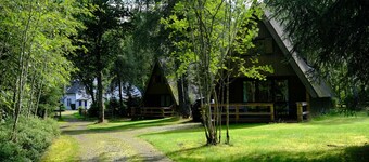 Secluded, cosy cottage on the banks of a Highland river