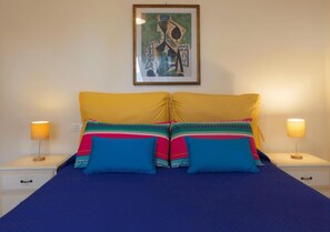 1 bedroom, iron/ironing board, Internet, bed sheets