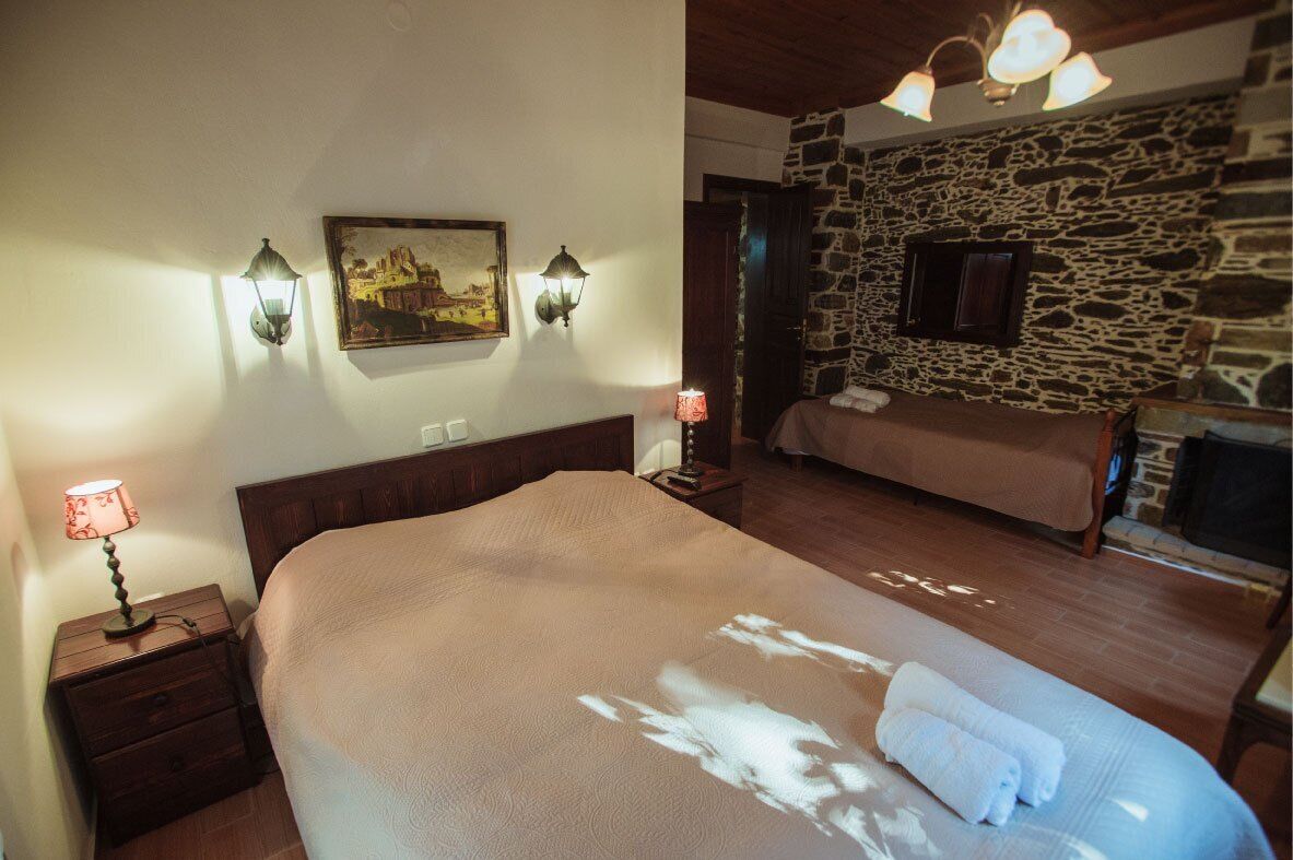 House, 6 Bedrooms | 6 bedrooms, desk, laptop workspace, soundproofing