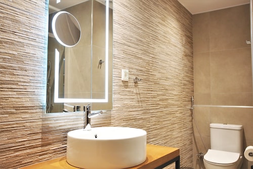 Aethon Airport Project Hotel-Free Shuttle by GK Hospitality Group
