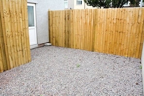 Apartment (With Courtyard) | Terrace/patio - Pearl House Cardiff -  Apartment 2 (Cardiff)