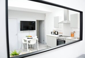 Interior - Pearl House Cardiff -  Apartment 2 (Cardiff)