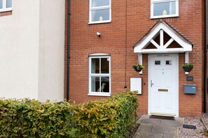 Front of property - Hazeleigh (Solihull)
