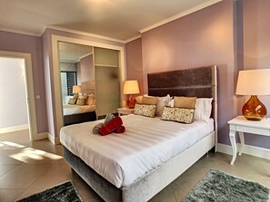 4 Schlafzimmer, Bügeleisen/Bügelbrett, Reisekinderbett, kostenloses WLAN