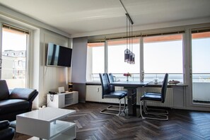 Dining - House by the sea App. 30 s+WB (Sylt)