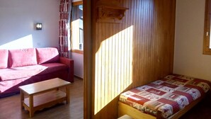 Interior - Charming Apartment Méribel Mottaret, 5 People, Slope Access, Near Shops (Méribel)