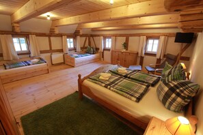 3 Schlafzimmer, kostenloses WLAN, Bettwäsche