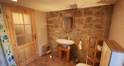 Holiday house "Gebirgshäusl Oybin" Zittau Mountains / Upper Lusatia + fireplace + surrounding area