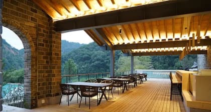 Wuyishan Demaotang Resort