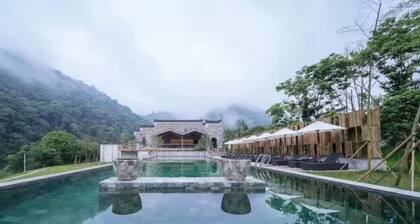Wuyishan Demaotang Resort