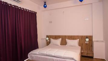 Deluxe Room | Free WiFi