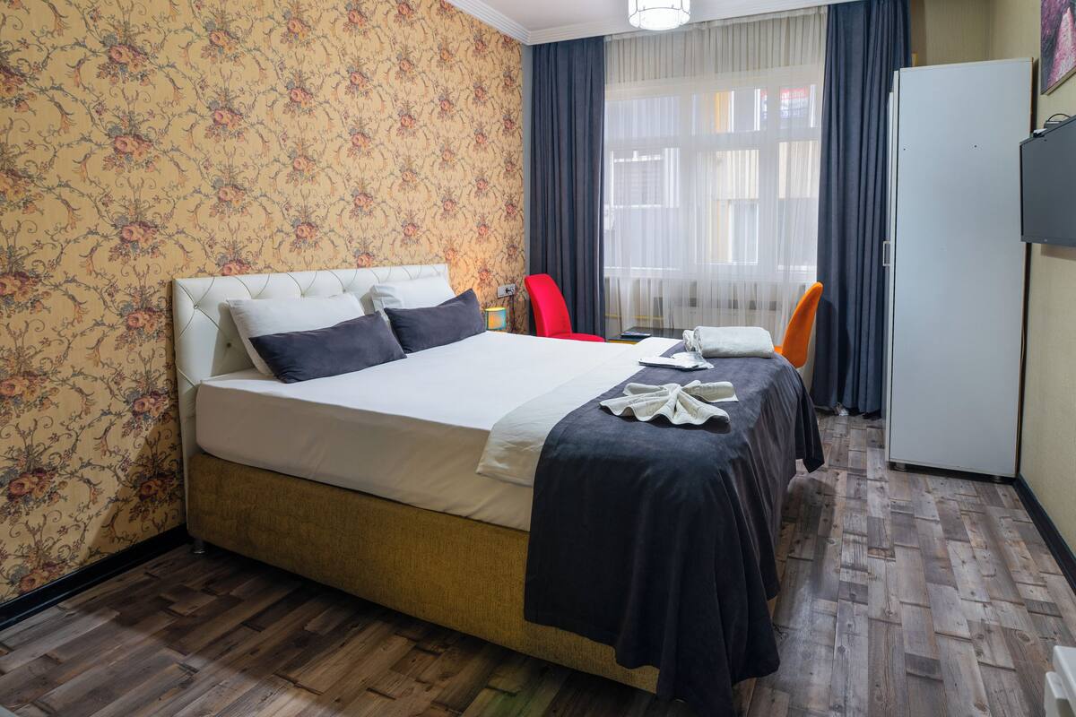 Comfort Room | 1 bedroom, Egyptian cotton sheets, premium bedding, in-room safe