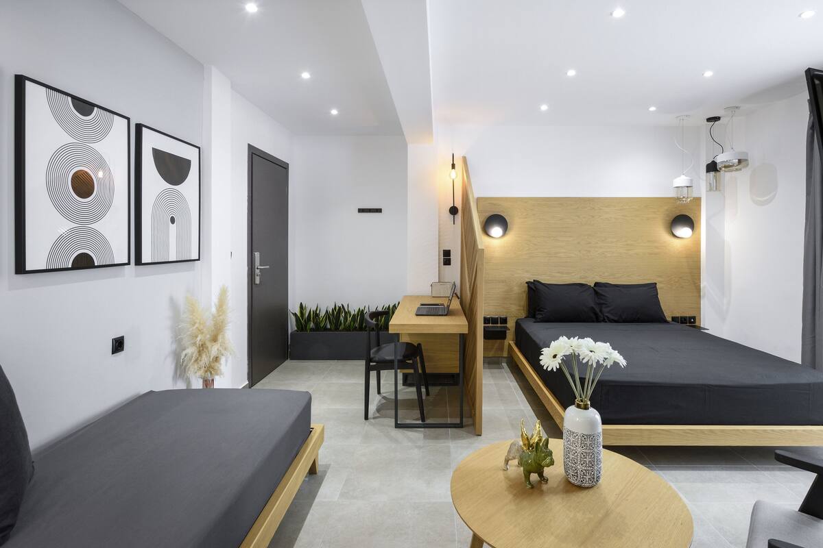 luxury suite with hot tub and white tower view | 1 bedroom, in-room safe, individually decorated, desk