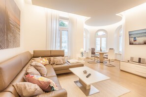 Flachbildfernseher