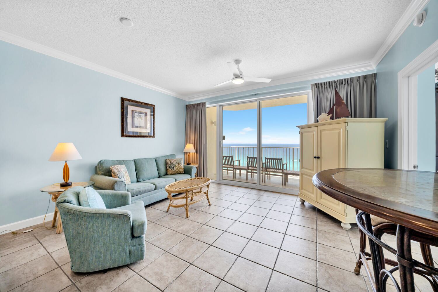 ⭐Beach Front with Incredible Views and Amenities~2BR Boardwalk 1209⭐