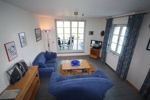 Appart'hôtel Confort, 2 chambres, vue vallée | Coin séjour