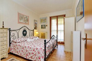 3 室のベッドルーム、WiFi