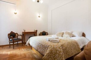 Standard Apartment | 2 bedrooms, iron/ironing board, free cribs/infant beds, free WiFi - New Acropolis Museum Flat (Athens)