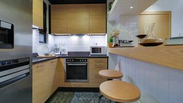 Fridge, microwave, oven, toaster