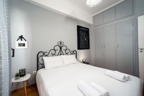 Apartment | 1 bedroom, individually decorated, laptop workspace, blackout drapes - Acropolis Flat next to the New Acropolis Museum (Athens)