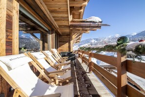 Property grounds - CHALET GRAND PARADIS, comfort, refinement, 7 bedrooms, cinema, SPA, near center (Megève)