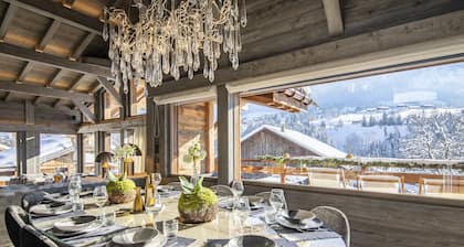 CHALET GRAND PARADIS, comfort, refinement, 7 bedrooms, cinema, SPA, near center
